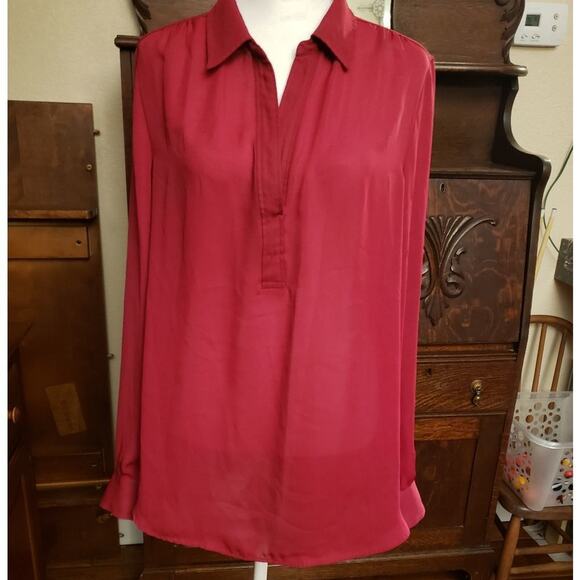 Ann Taylor long sleeve v neck large size shirt 100% polyester‎ - Picture 1 of 7